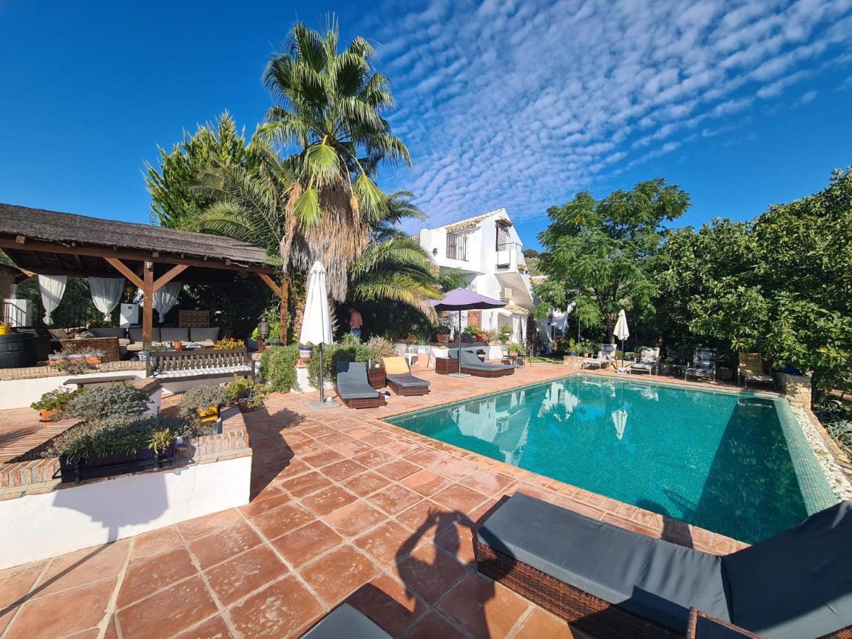 Cortijo La Haza Bed and Breakfast Iznájar Εξωτερικό φωτογραφία